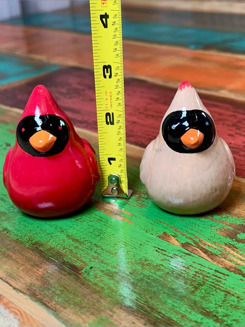 Hallmark Ceramic Cardinal Birds Salt and Pepper Shaker Set Limited Edition